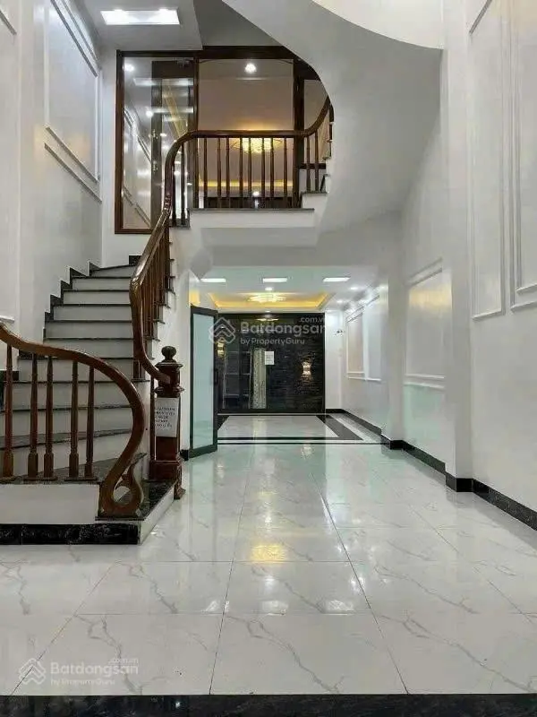 NHÀ XÂY MỚI ĐỘC LẬP, Ô TÔ QUA NHÀ. Ô TÔ TRÁNH CÁCH NHÀ 50M. CÁCH LINH ĐÀM 500M THANH TRÌ