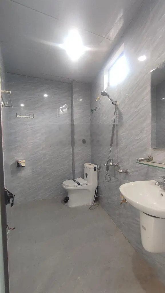 Nhà 5 tầng mới với 40m2 sử dụng tại Yên Nghĩa chỉ với hơn 3 tỷ