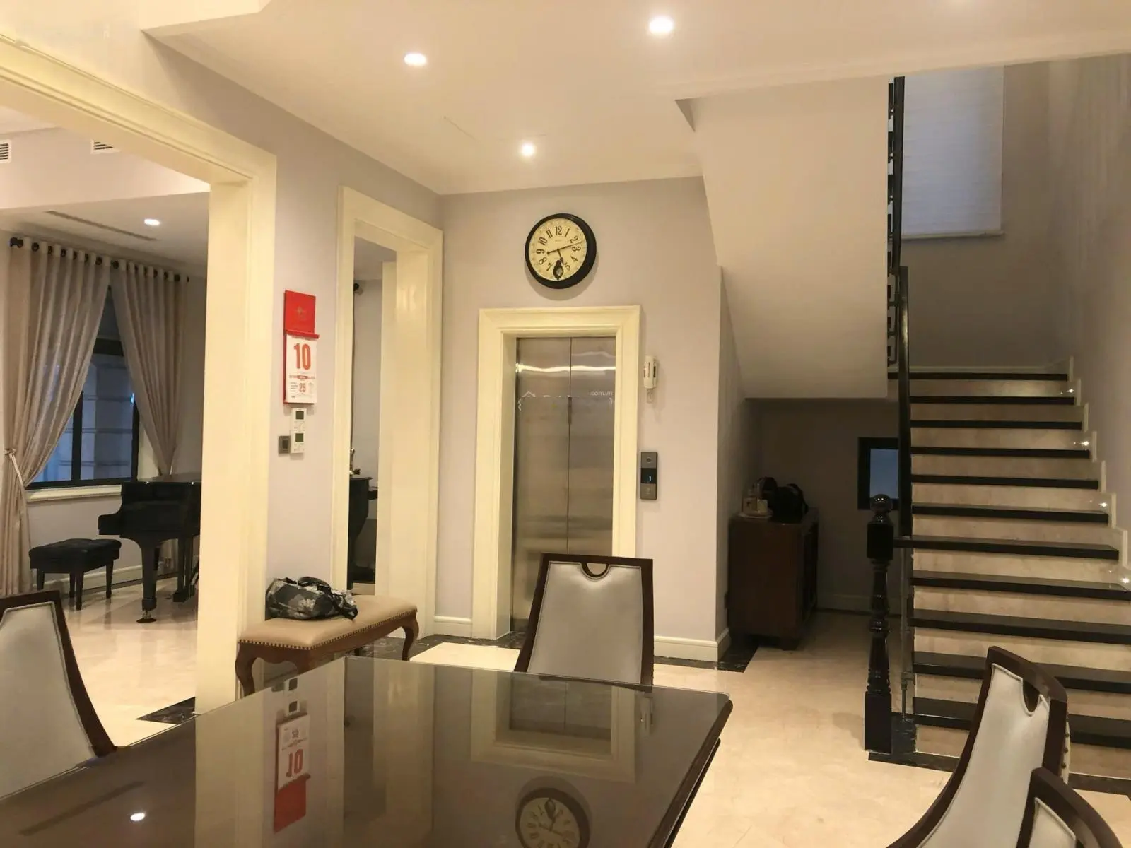 Mặt Tiền Nguyễn Gia Trí Đoạn Gần Điện Biên Phủ ngàn 4.5x20m 4 tầng giá 32 tỷ