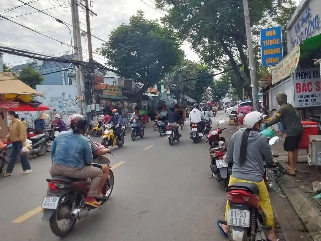 Cần bán gấp nhà mặt tiền kinh doanh buôn bán sầm uất tại đường số 8 phường Linh Xuân tp thủ đức