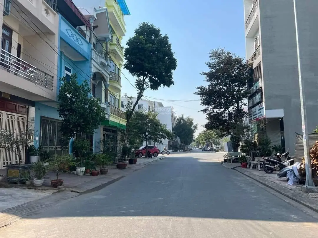 Cần bán lô đất mặt đường Phan Huy Chú check kđt Hud Trầu Cau, Bò Sơn 4, tp Bắc Ninh. Giá chỉ 8,x tỷ