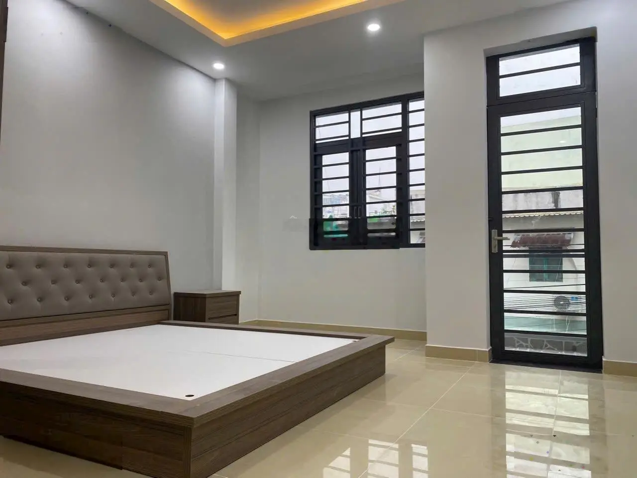 Bán nhà riêng tại Hiệp Bình Chánh, 7,9 tỷ, 71 m2, 4PN, 5WC, pháp lý đầy đủ
