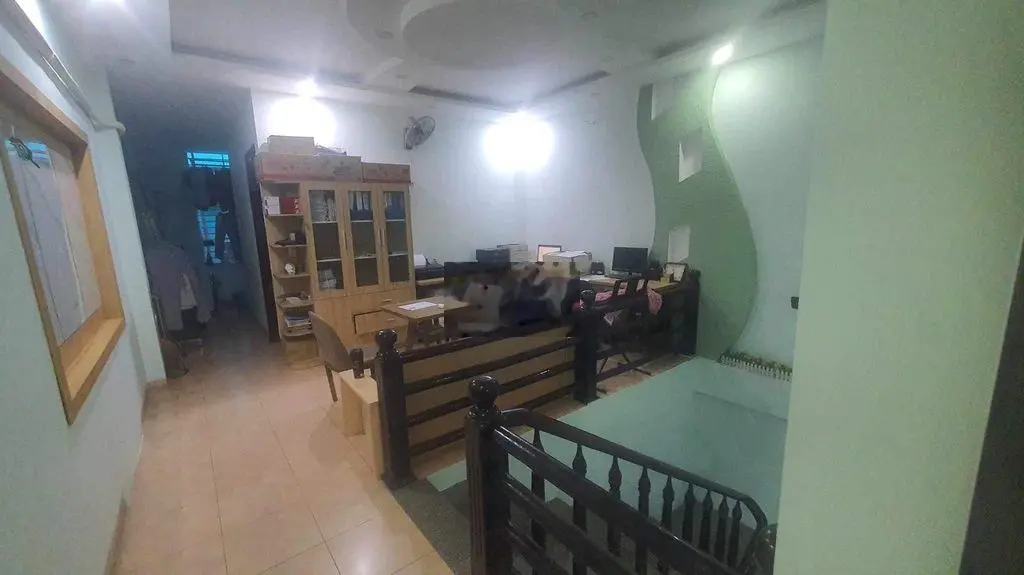 Gia đình cần bán nhà 2 tầng Lý Nhân Tông, ngay Đại học Ngoại Ngữ
