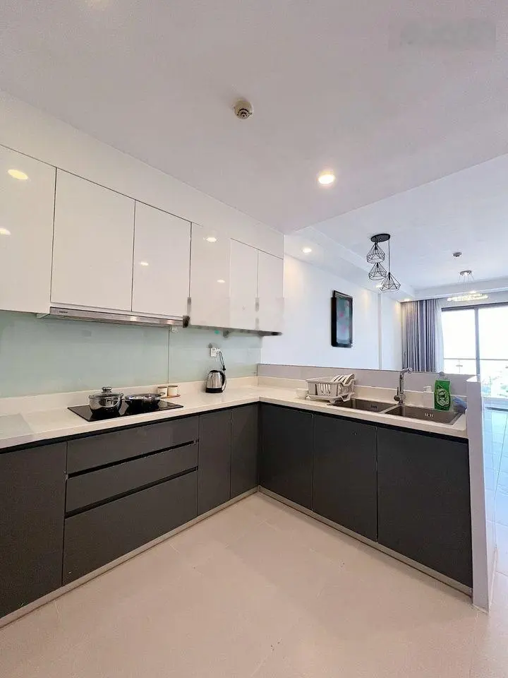 Chính Chủ Bán Căn Hộ Lavita Garden Thủ Đức. Giá 1 tỷ 750 - DT 71m2 Sổ Hồng Riêng, Full Nội Thất