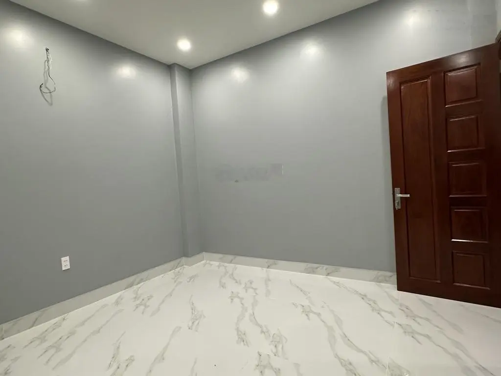 Gấp bán nhà q.10, 4 tầng, oto vào nhà, nội thất cao cấp vào ở ngay, 4 pn khép kín, sát clb lan anh