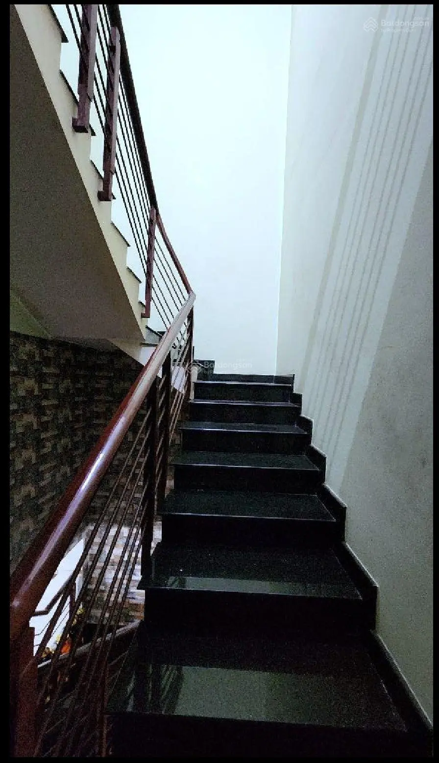 Bán nhà Mặt Tiền kinh doanh đỉnh, 3 tầng 200 m2(6,5x31) đường Đặng Thúc Vịnh, Hóc Môn. 13 tỉ