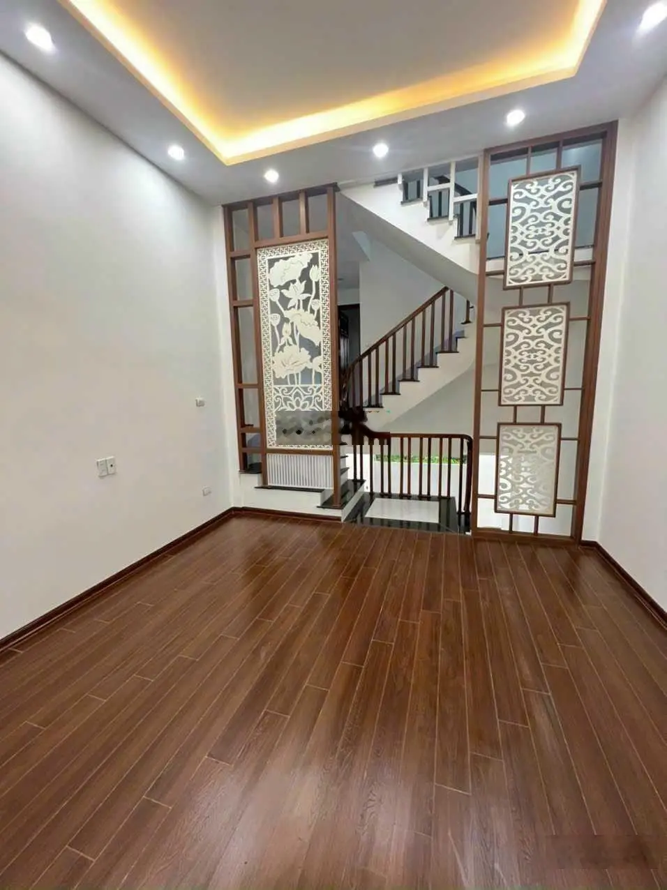 2.75 tỷ có nhà AN Khánh 38M 4 Tầng, 4p ngủ, 40m đường ô tô tránh kinh doanh