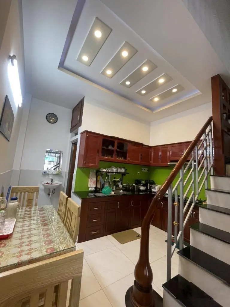 Bán nhà bv bình tân- xe hơi đỗ cửa nhà 4 tầng - mới tinh - dọn vào ở ngay - 4x12 - chỉ hơn 5t