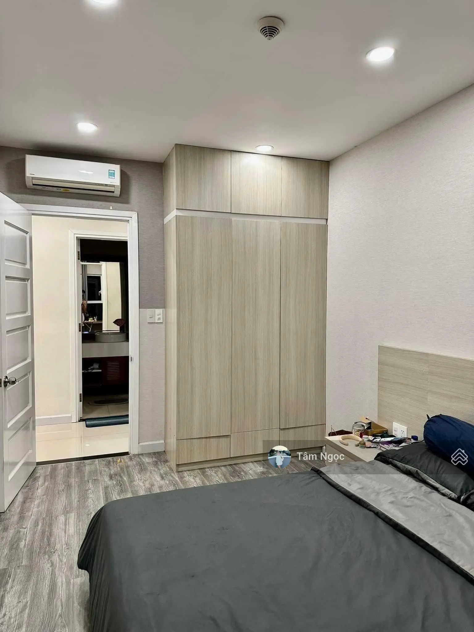 Chủ nhà nợ bank cần ra gấp CC Sunrise City Q. 7 - DT 105.75m2 - 2PN, 2WC