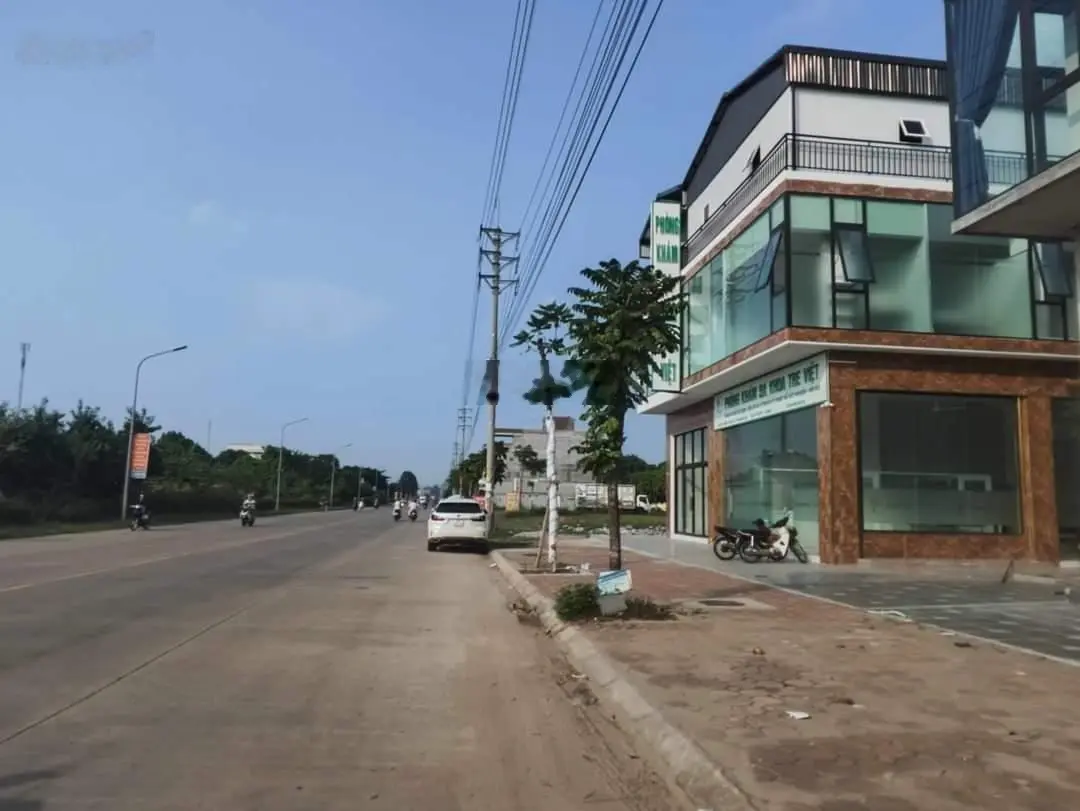 Siêu phẩm đầu tư ven đô Mê Linh, HN. 135m2 Kinh doanh mặt phố, sẵn nhà cho thuê, giá đầu tư