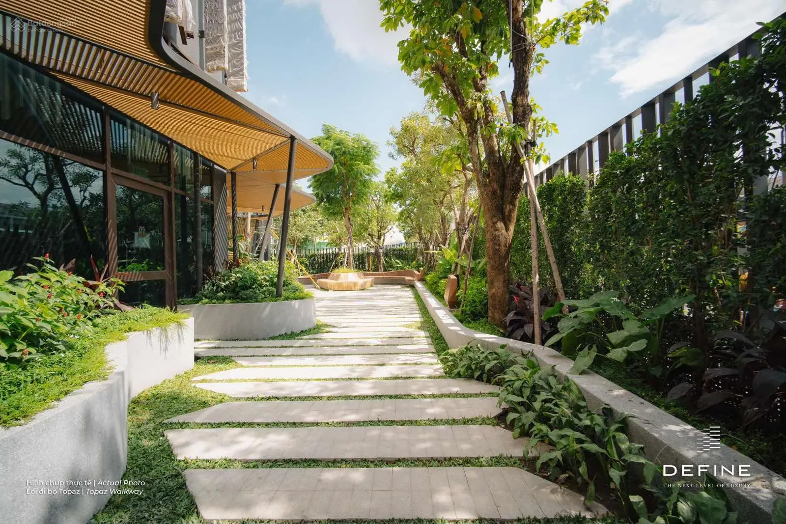 Gía bán: 40,8 tỷ - căn Sky Villa 4 phòng ngủ - 324.7m2 hồ bơi riêng DEFINE Sài Gòn LH: 0931 356 ***