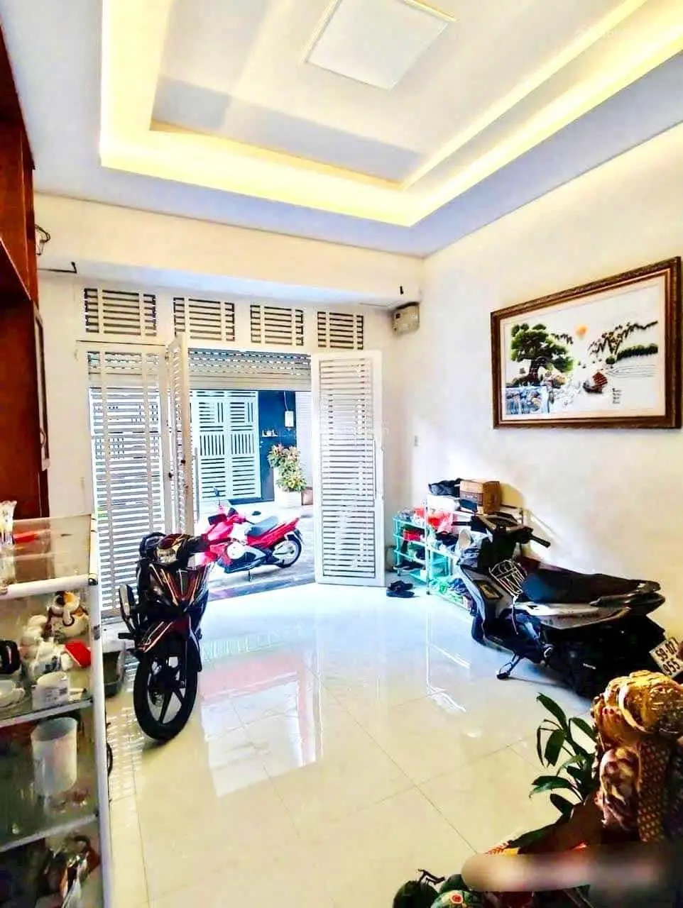 Bán nhà hẻm xe hơi Nguyễn Thiện Thuật, Quận 3, 4 tầng, 53m2, gần mặt tiền, Ở/KD, 9.8 Tỷ