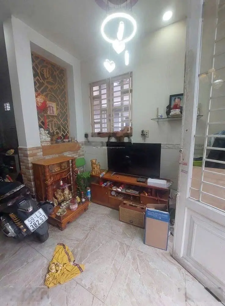 Nhà 35m2 Đất - Gần Khu Cao Lỗ - 4m x 9m Phường 4 Quận 8