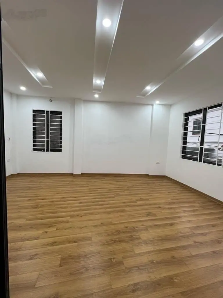 Bán nhà ngọc hồi thanh trì lô góc 2 thoáng ô tô đỗ cửa giá 4.55 tỷ