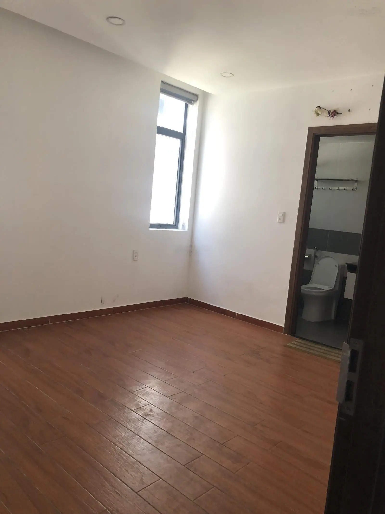 Bán nhà phố 3PN, 4WC tại thị trấn Hóc Môn, 3,65 tỷ, 90m2