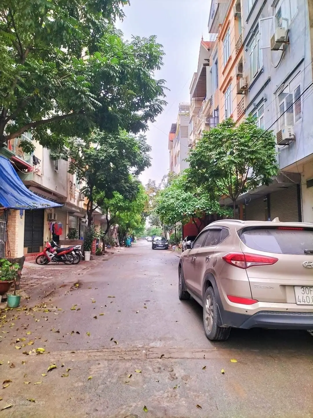 Bán nhà Vương Thừa Vũ - phân lô - gara oto tránh - ở cực sướng - 50m2 x 5 tầng mặt tiền 4m