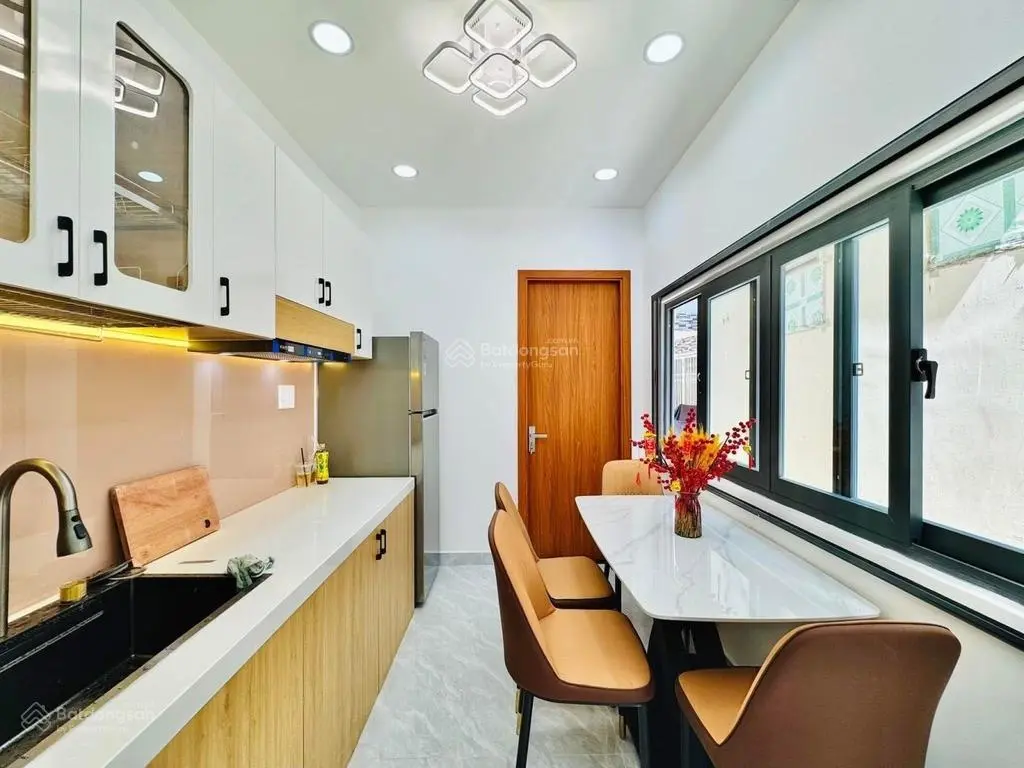 Bán nhà cực hiếm, HXH trên đường Nơ Trang Long, phường 13, Bình Thạnh. Full nội thất