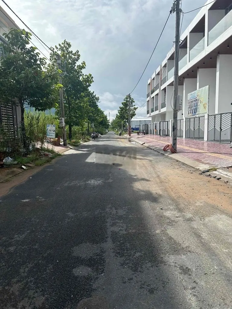 Bán nền đường số 8 KDC Sao Mai Nhựt Hồng