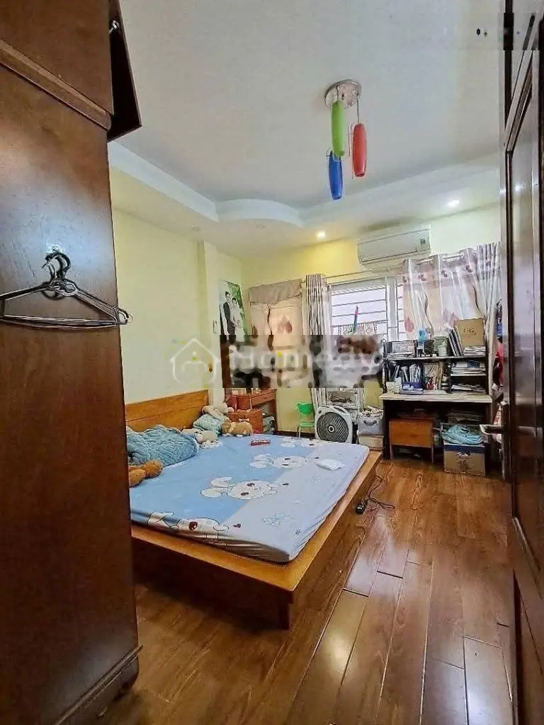 Bán nhà trần bình giá rẻ cam kết thông tin chuẩn, không quy hoạch,40m nhà 5 tầng giá chào bán 6.8tỷ