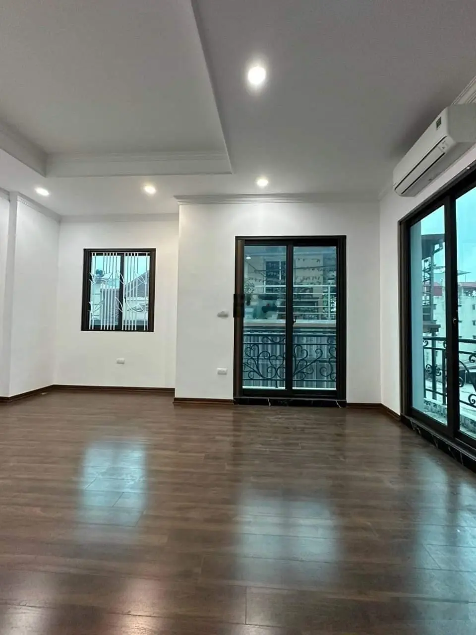 Bán nhà phân lô Trần Phú, Mỗ Lao 45m2x6t, full nội thất, ô tô đỗ, thang máy cực đẹp giá 8.7 tỷ
