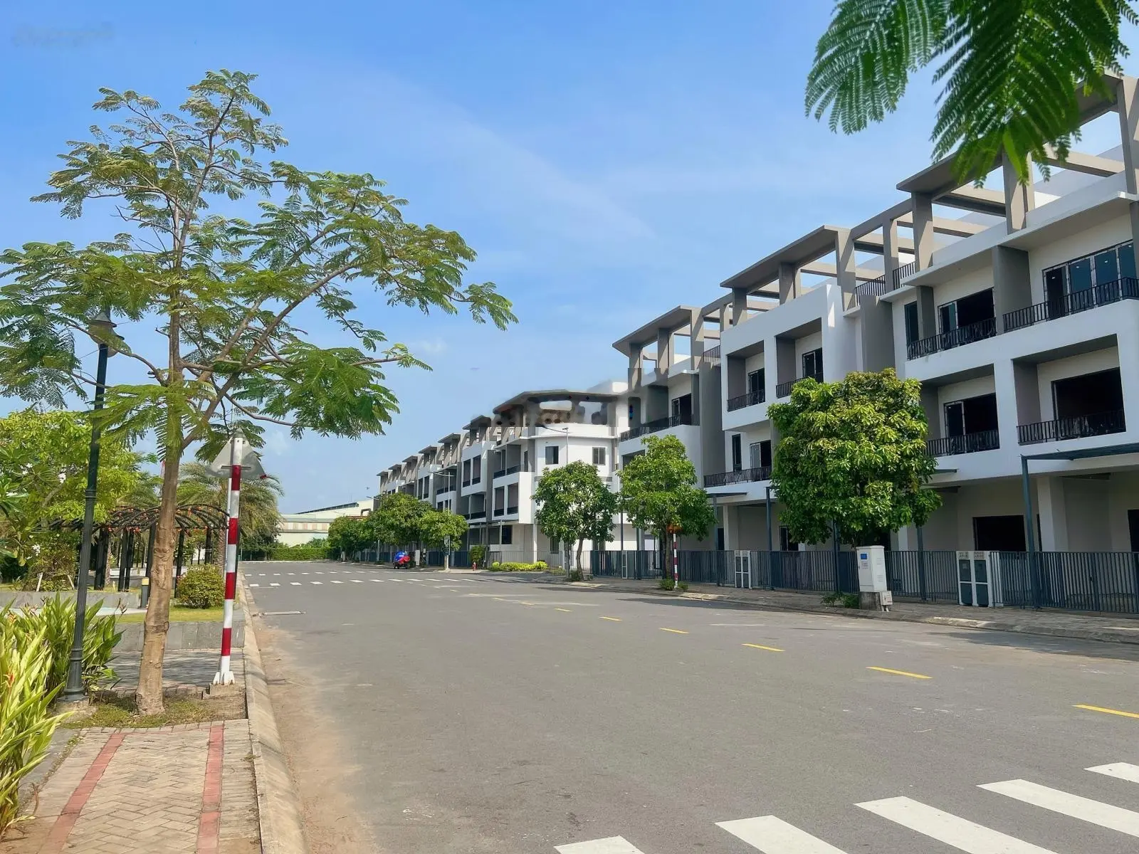 Nhà phố Cao Cấp The Pearl Riverside - Sở hữu Bến Du Thuyền nội khu đẳng cấp, cam kết thuê 30tr/th