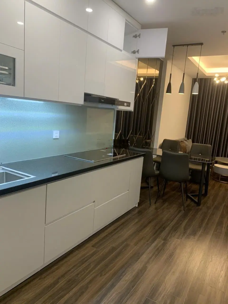 Bán căn hộ chung cư cao cấp dự án Hoàng Huy Comerce, 62m2