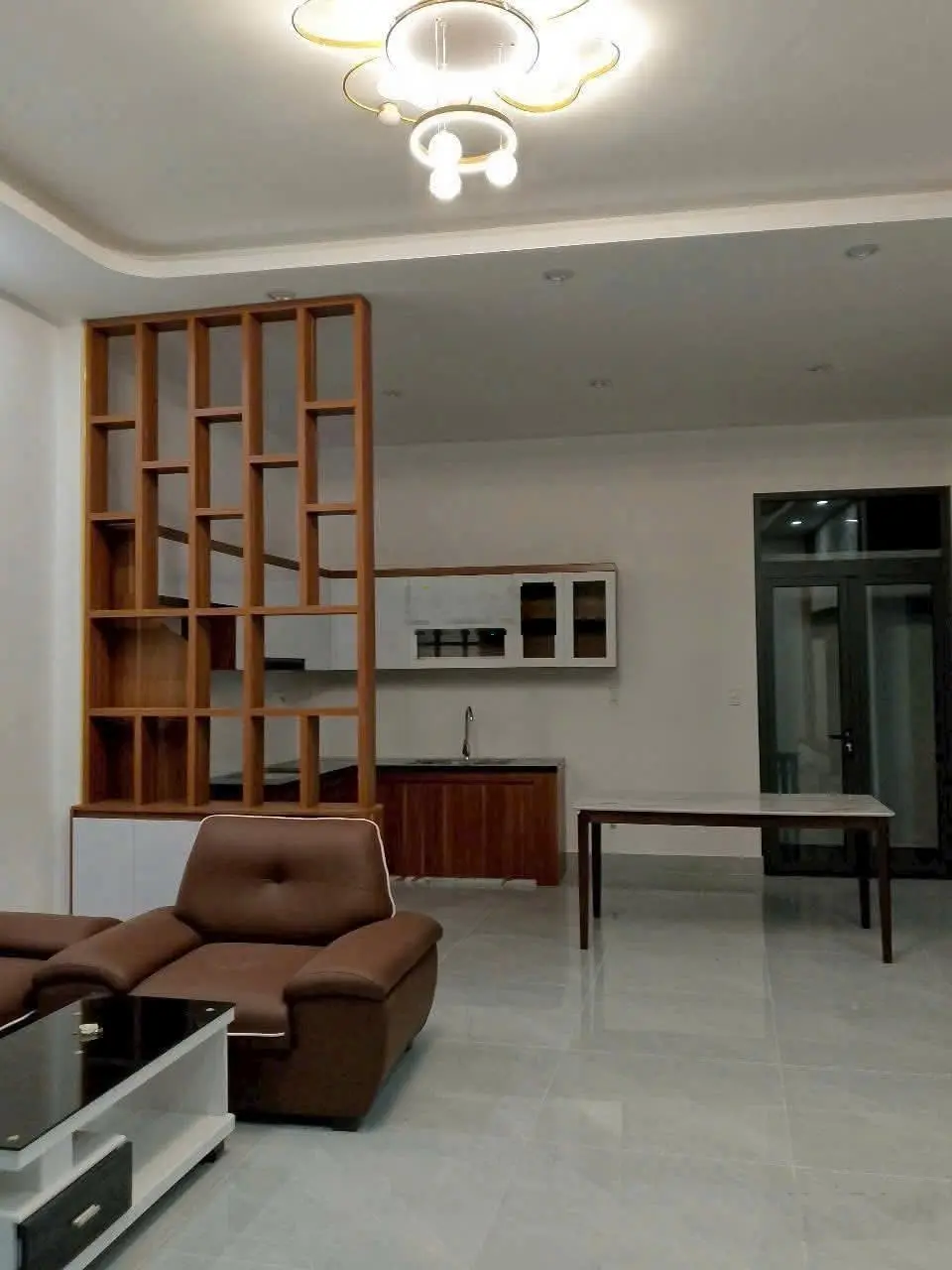 Nhà mới 1 trệt 1 lầu DT sử dụng 136m2 SHR hoàn công đủ Đường Tỉnh lộ 2, Tân Phú Trung giá 2 tỷ 7