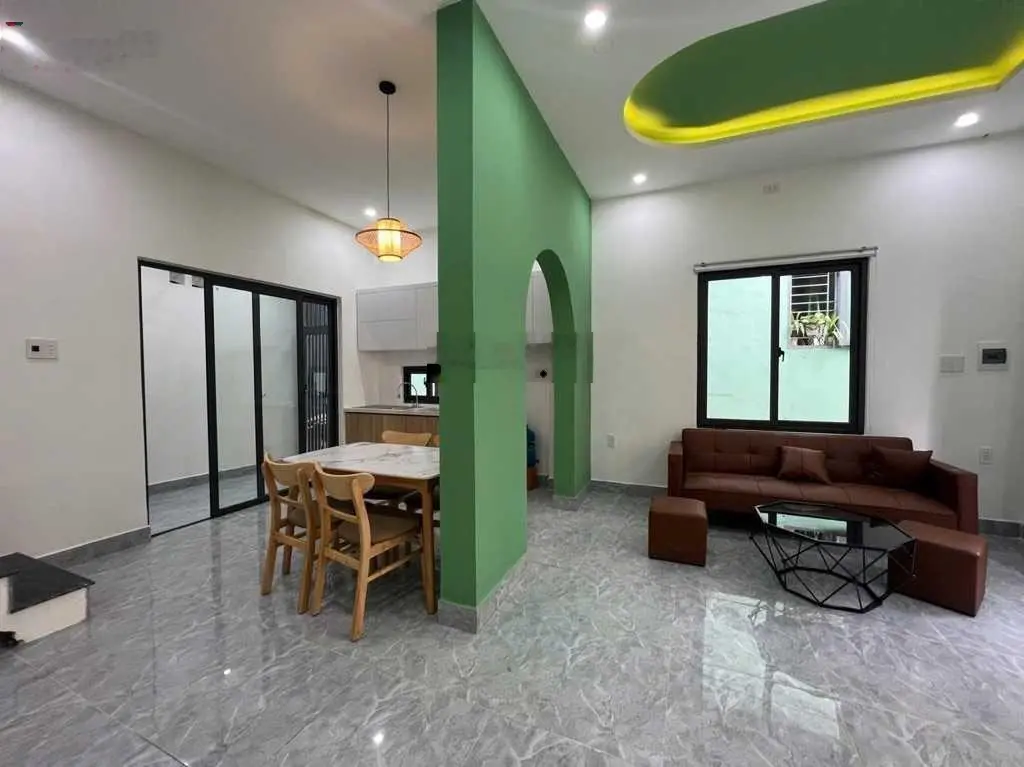 Nhà 2 mặt kiệt - Đường Hải Phòng - Gần đường chính - 2.65 tỷ