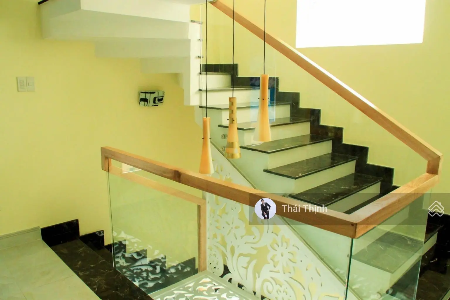 Mặt tiền hẻm nhựa 8m vip đường 3/2 - 6 tâng lầu ngang 7m dòng tiền khoán khủng 100 triệu chỉ 2x tỷ