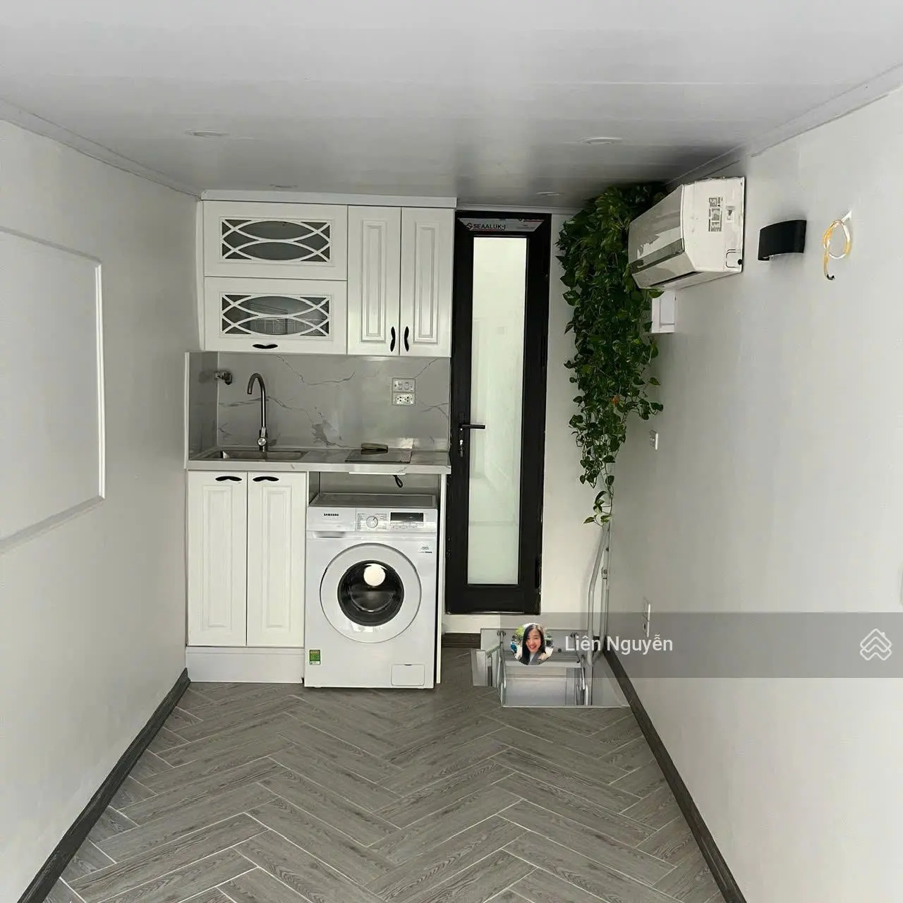 Bán nhà mặt phố Hàng Hành, 15m2, 5 tầng, 15.2 tỷ, cách Hồ Gươm 50m, kinh doanh sầm uất