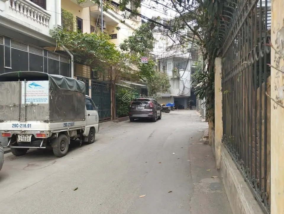 Nhà Võ Thị Sáu, gần Hồ Quỳnh, cách ô tô tránh 60m
