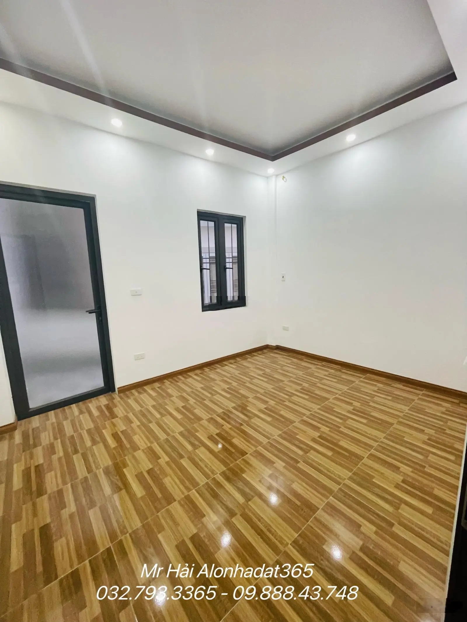 DB.Bán nhà 4 tầng Vũ Chí Thắng thông Nguyễn Văn Linh, Lê Chân ~50m giá chỉ 4,1 tỷ