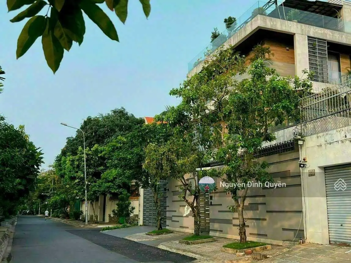 Bán 500 m2 đất - khu compound đường Trần Não - quận 2. Giá tốt chỉ 170 triệu/m2
