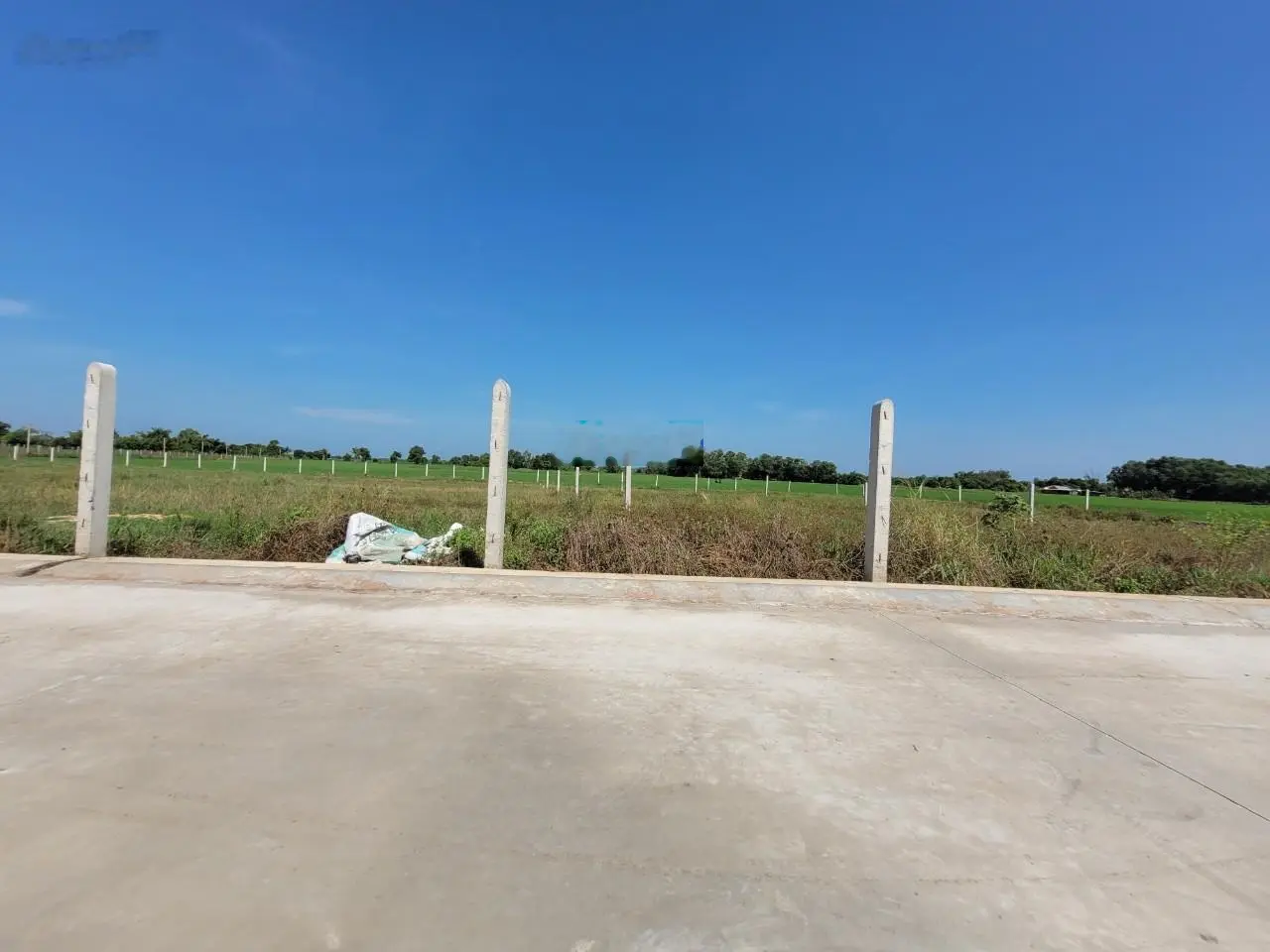 Đường bê tông - sát QL22B - Khu dân cư - 5x45m full thổ cư. Giá 400tr