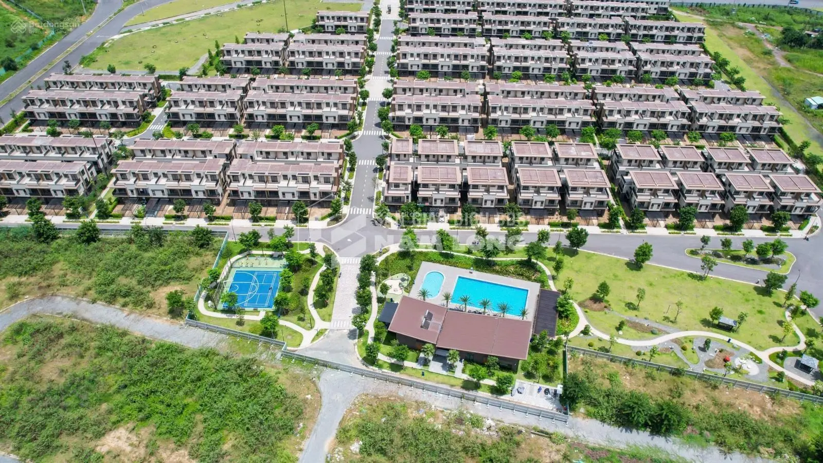 Bán nhà phố đẹp tại izumi city, giá 7 tỷ, diện tích 143.5m2 7x20,5m sân rộng tha hồ trồng cây