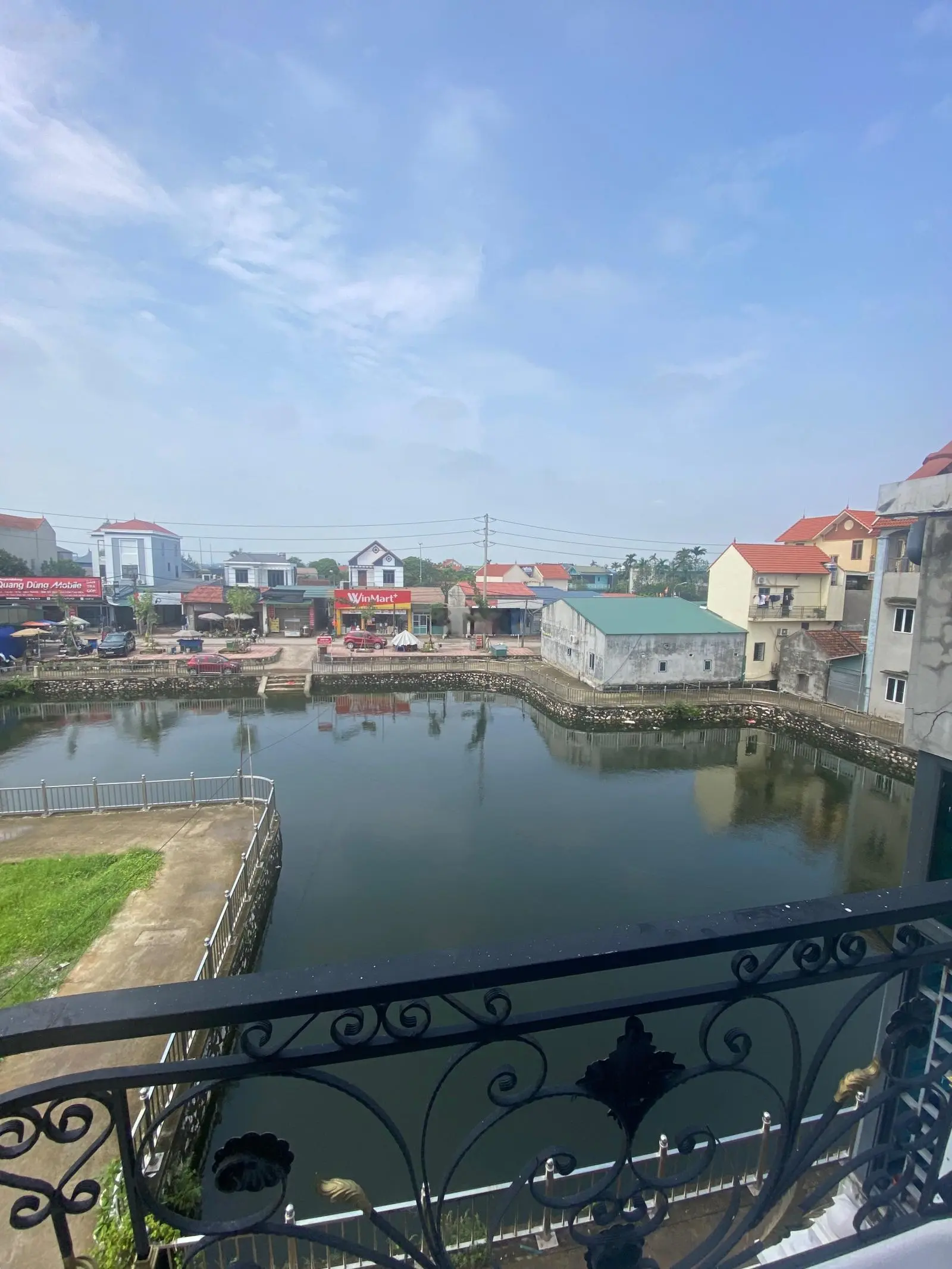 BIỆT THỰ LIỀN KỀ VIEW HỒ. 65m2 .5,x Tỷ ,2 MẶT ĐƯỜNG TRƯỚC SAU VÀO NHÀ ,GARA Ô TÔ RỘNG RÃI