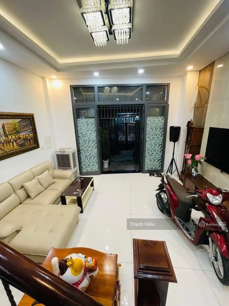 Bán nhà 60m2- 4tầng - sát MT đường Nguyễn Thị Thập P. Tân Phú Q7 - chỉ nhỉnh 8tỷ