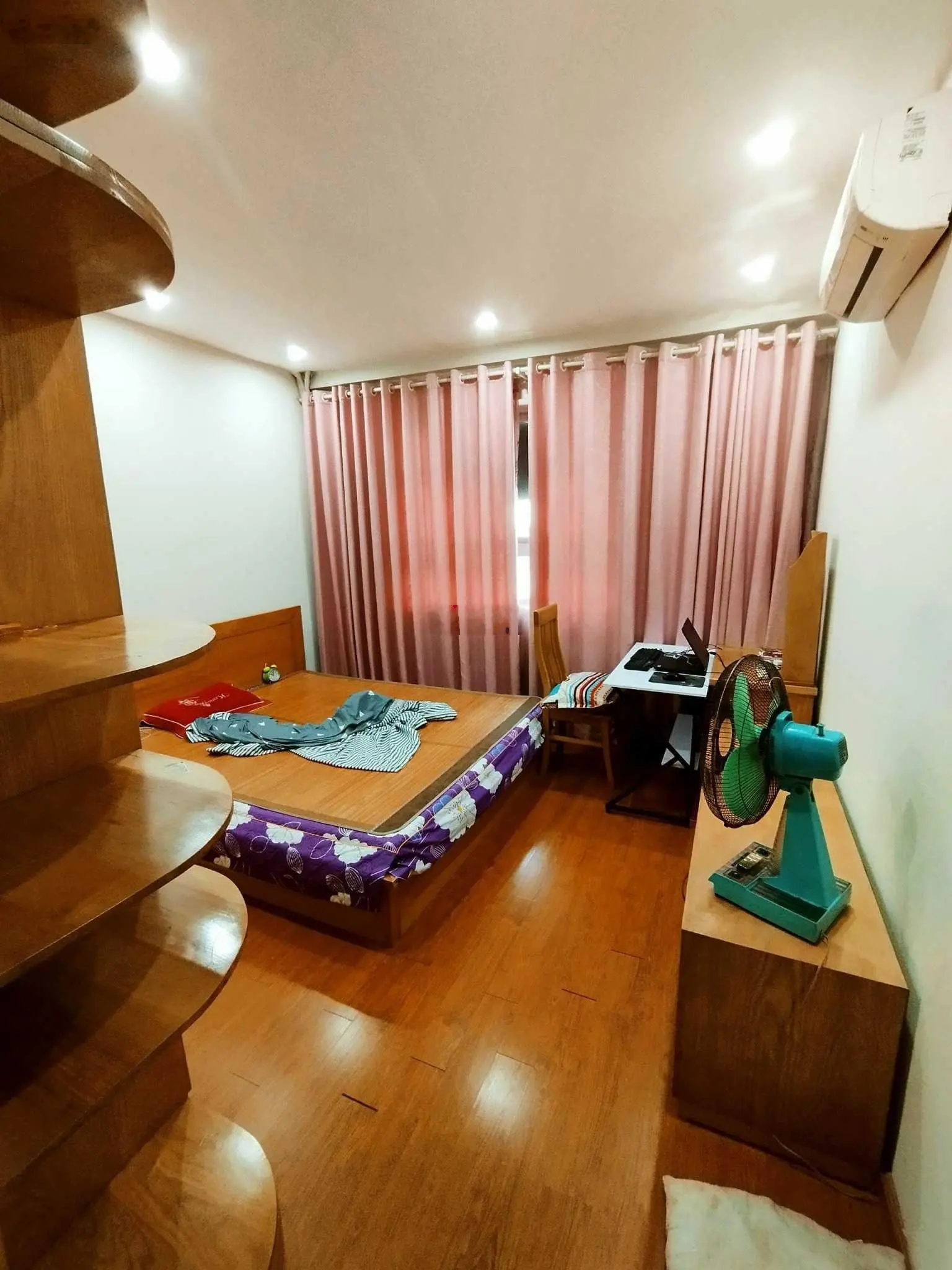 Chung cư C37 Bắc Hà 4.1tỷ 85m2 thiết kế 2 ngủ 2 vệ sinh chủ tặng nội thất, sổ đỏ Hà Nội