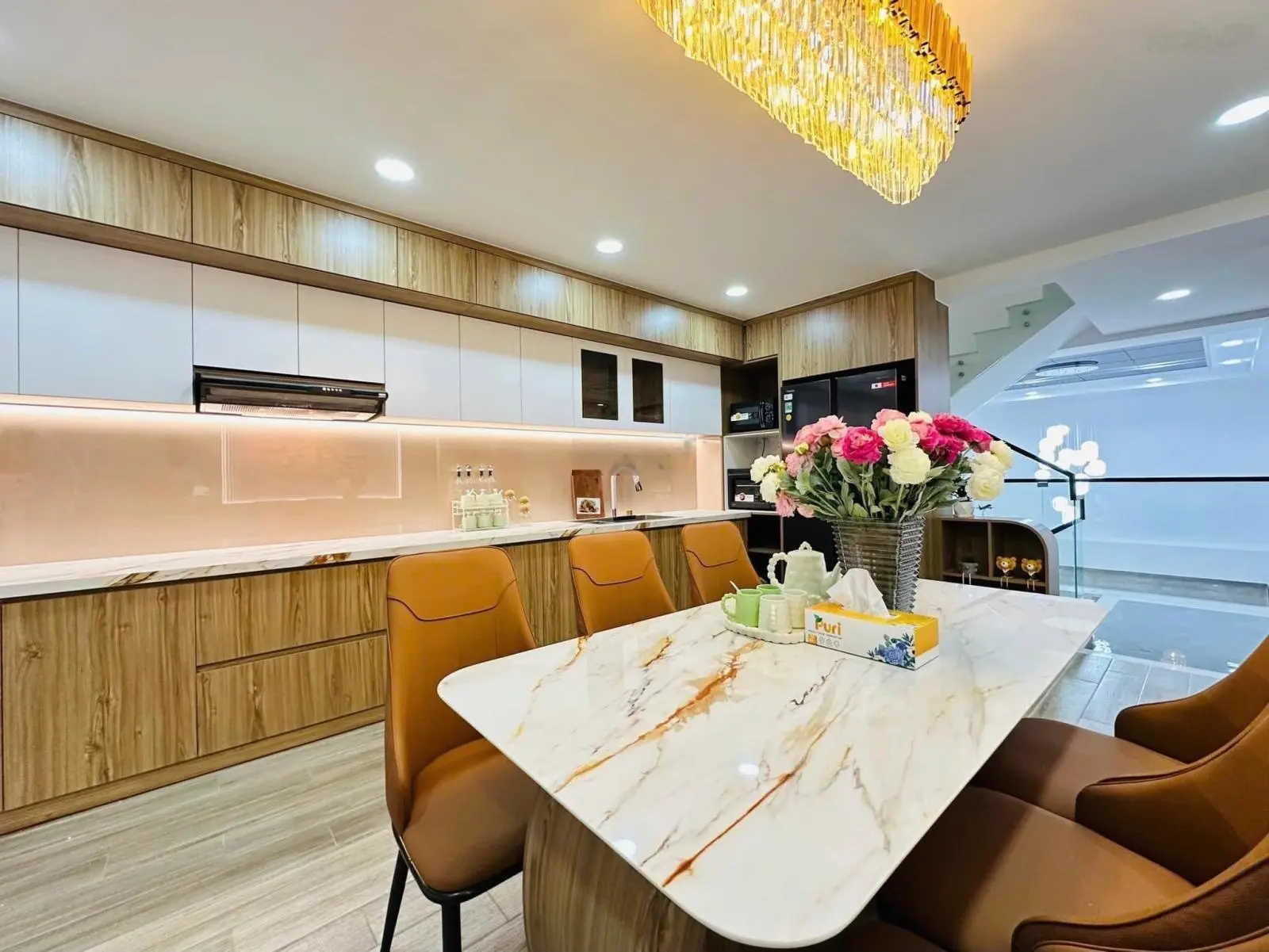 Super Luxury kinh doanh siêu đỉnh Tân Vĩnh, P6, Q4. DT: 56m2 sổ riêng, đang cho thuê 25tr