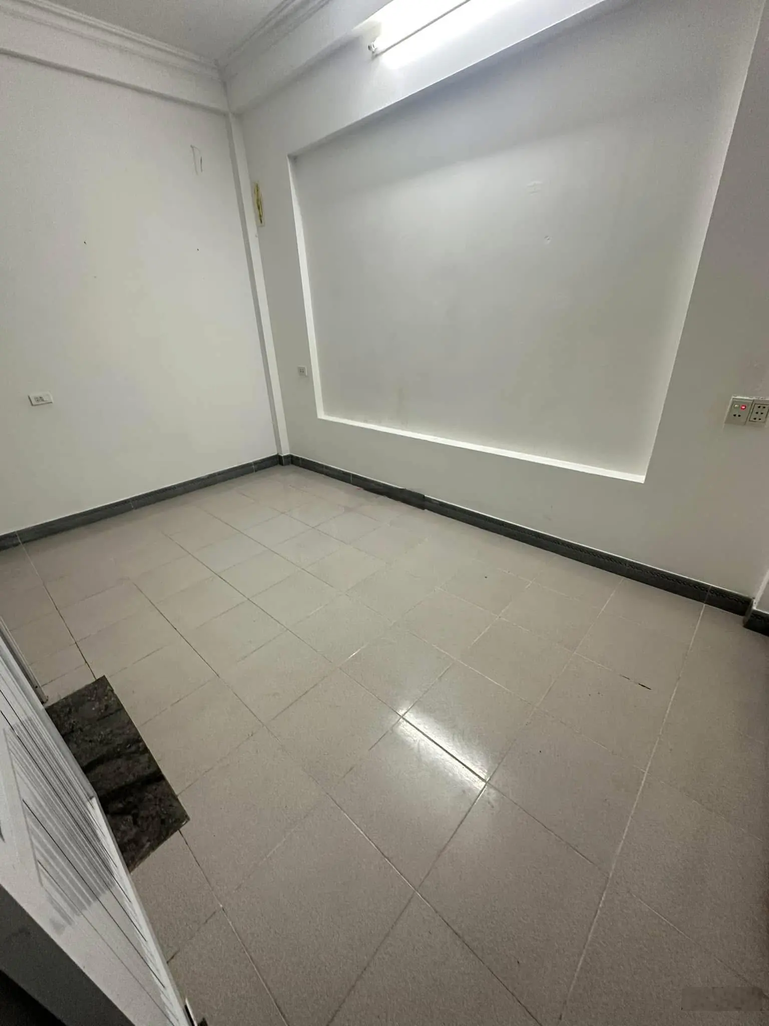 Bán nhà Hà Trì Hà Đông giá 3,5 tỷ, ô tô đỗ 50m, diện tích 26m2 xây 3 tầng, sổ đỏ pháp lý đầy đủ