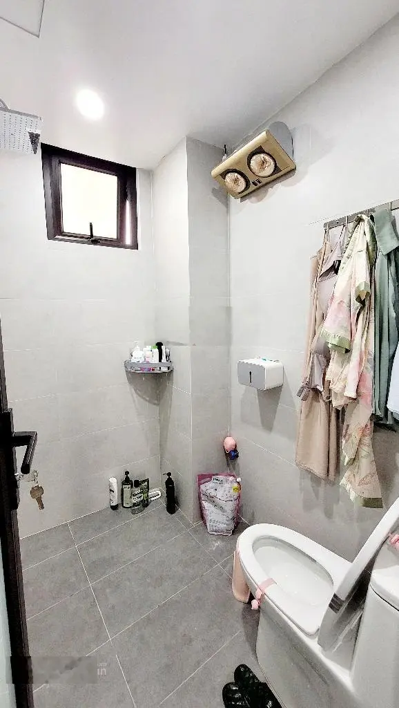 Bán nhà dân xây Ngọc Lâm, Long Biên - view hồ tuyệt đẹp, đường ô tô tránh - DT 35 m2 - giá 12,5 tỷ