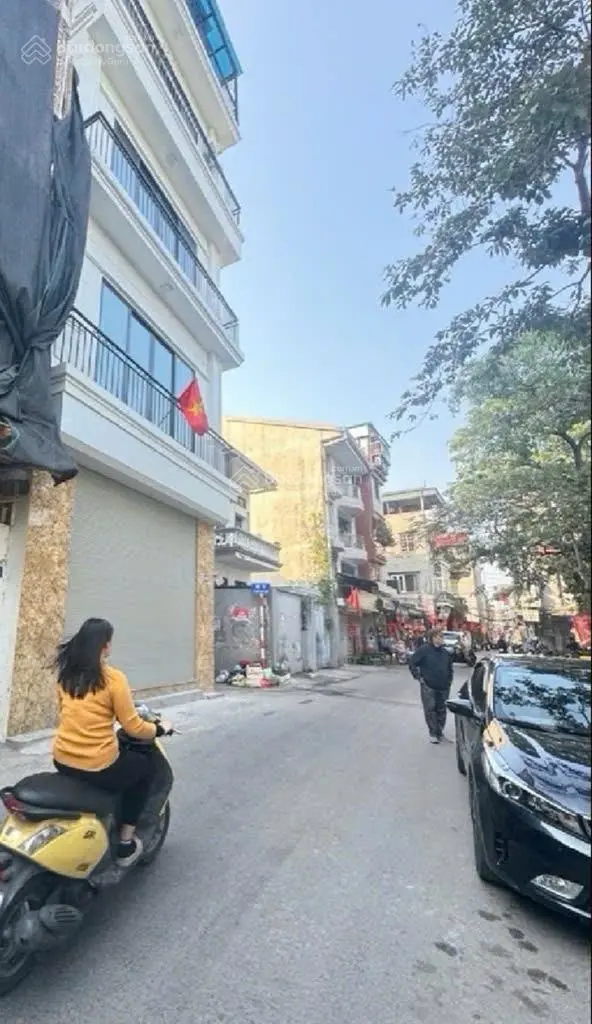 Nhà 5 tầng đẹp tỉ mỉ trung tâm Long Biên, full công năng, pháp lý sạch, sẵn sàng giao dịch