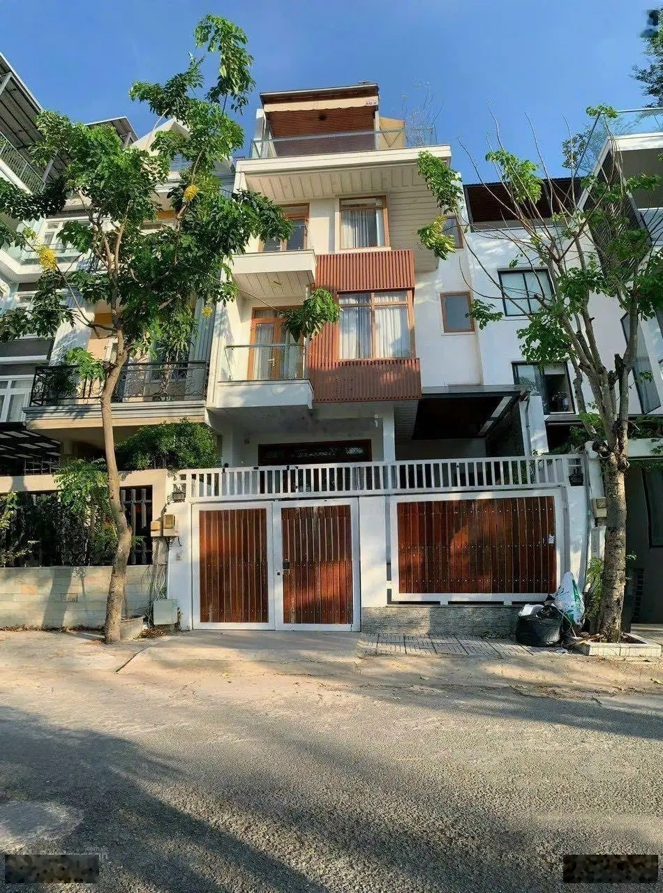 Giảm 6 tỷ biệt thự - DT 7x20m, hầm 4 tầng - giá: 26 tỷ + KDC An Phú Hưng, P. Tân Phong Q7