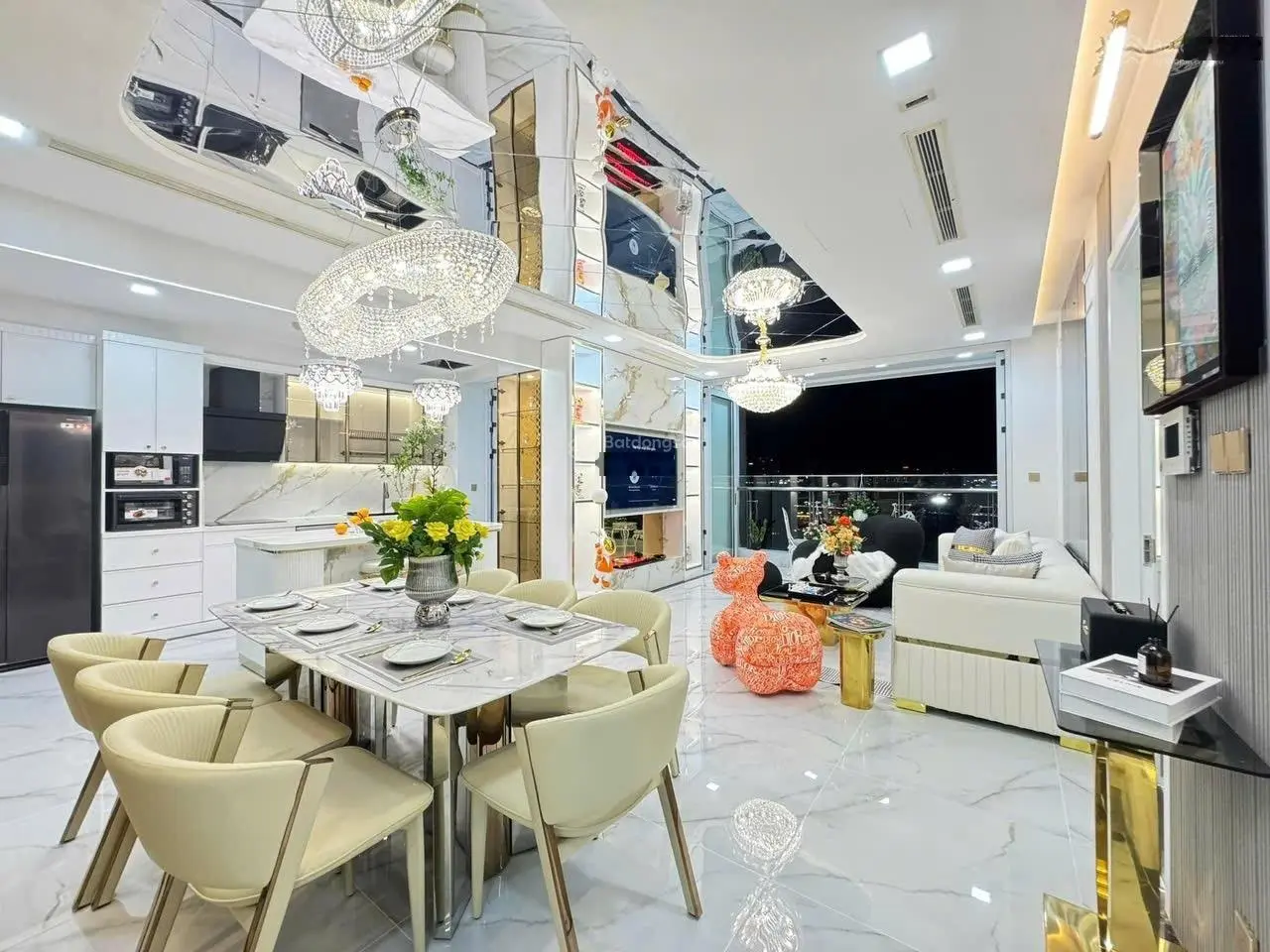 Chủ cần tiền bán gấp căn 4pn nhà mới làm xong chưa kịp ở mới 100%. bao đẹp bao tốt
