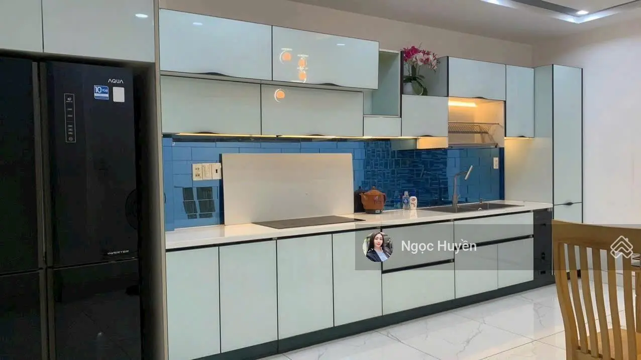 Bán nhà 3 tầng - hẻm Tô Ngọc Vân - gần Phạm Văn Đồng - HXH - DT: 80m2 giá 5,3 tỷ