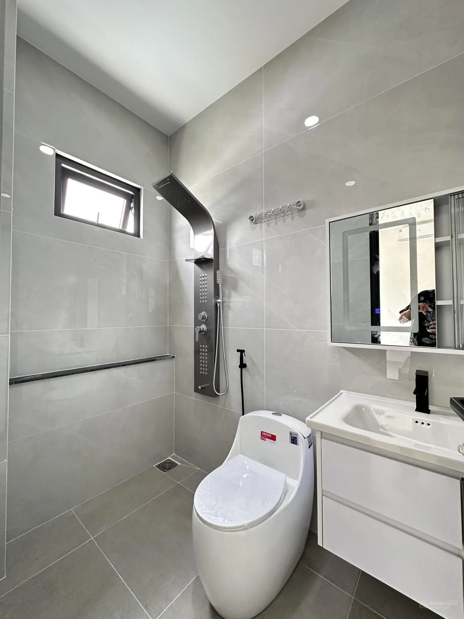 Bán nhà đẹp phường 5 nội thất cao cấp đường ô tô