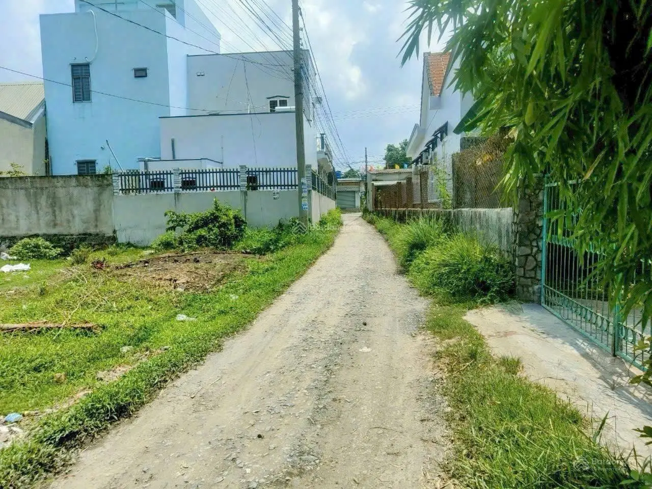 Cần bán Lô đất 5x30m, 1 sẹc Tỉnh lộ 9, Đức Hòa, SHR full thổ cư, giá 995tr