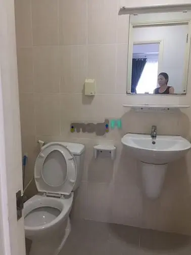 Bán căn hộ Lotus Garden, DT 52m2, 1PN, NT cơ bản, giá 1,9 tỷ TL