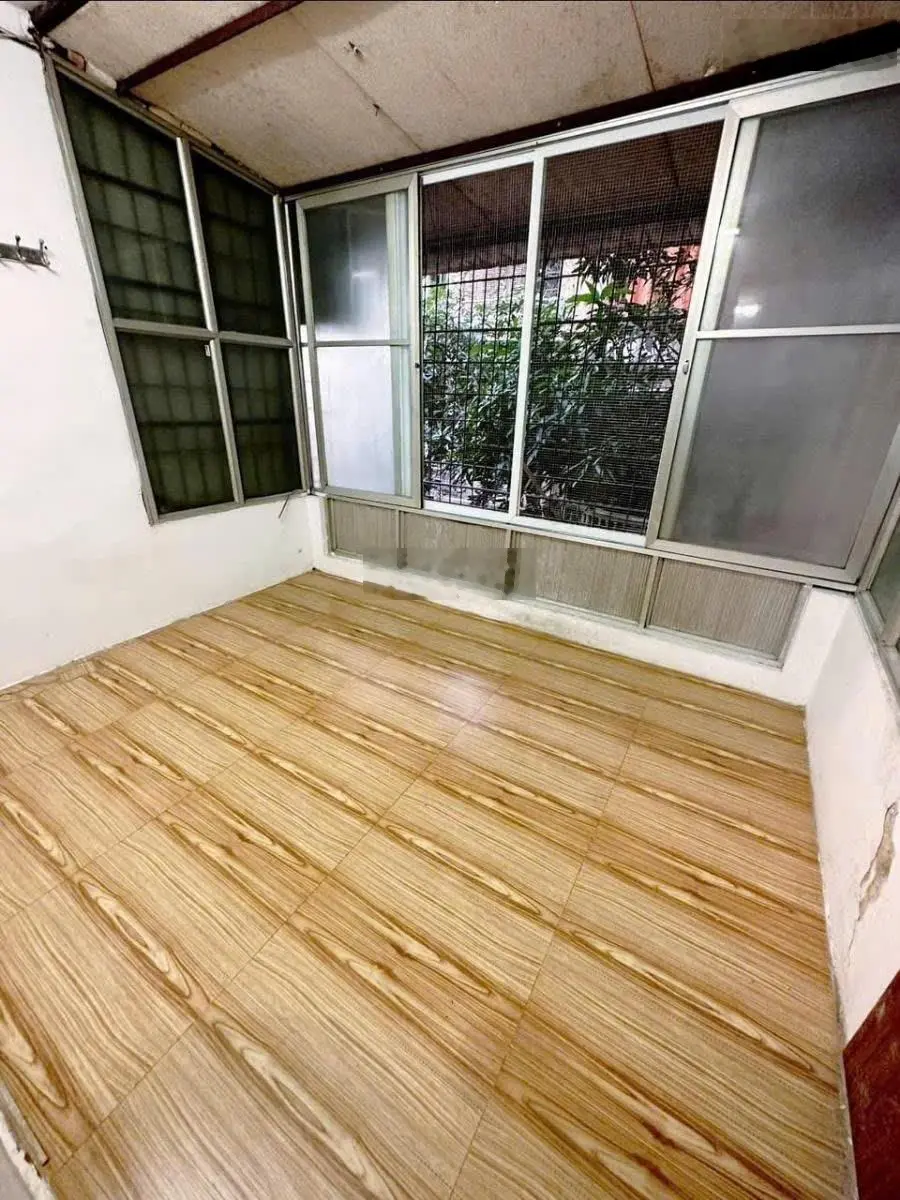 NHỈNH 3,25 TỶ TẬP THỂ KINH TẾ QUỐC DÂN_ HAI BÀ TRƯNG_TẦNG 3_ SỔ TO_ 41/90M2 3PN Ở NGAY
