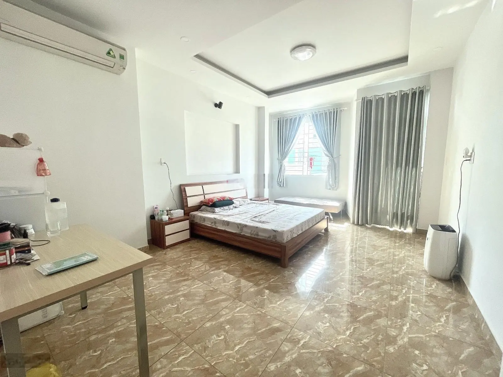 Siêu phẩm hẻm xe hơi -vũ tùng -bình thạnh - 4.2x15m - 5 tầng - ngay chợ bà chiểu - giáp q1 - 9.4 tỷ